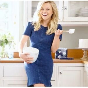 Draper James denim shift dress medium wash size 0, NWT